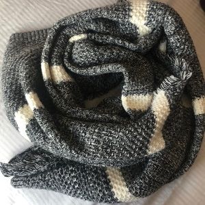 Banana Republic Scarf